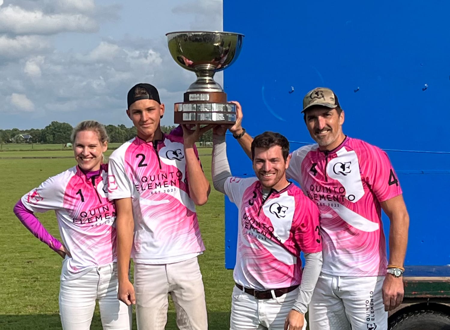 MaximaCup_winners_2025 QUINTO ELEMENTO polo team with Lucia Heyes, Lucas de Jong, Philipp Gesell and Nico Lopez Fuentes wins the MAXIMA CUP 2025 !