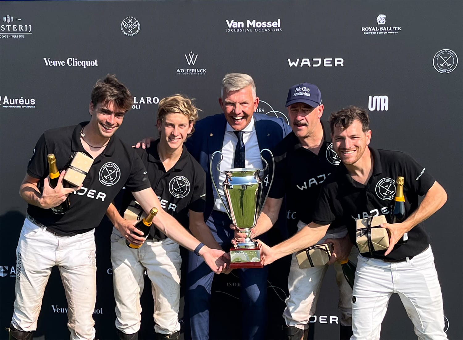 SummerPolo_winners_2025 HOT CONEJOS/WAIJER polo team wins the SUMMER POLO 2025 !